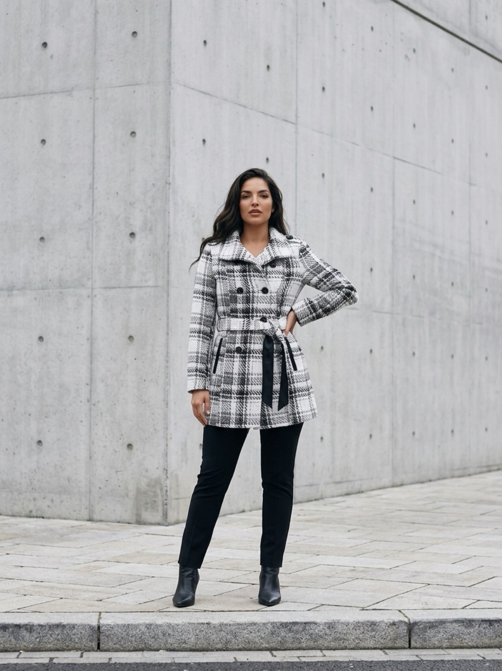 Izbyer Black & White Plaid Double-Breasted Trench with Belt